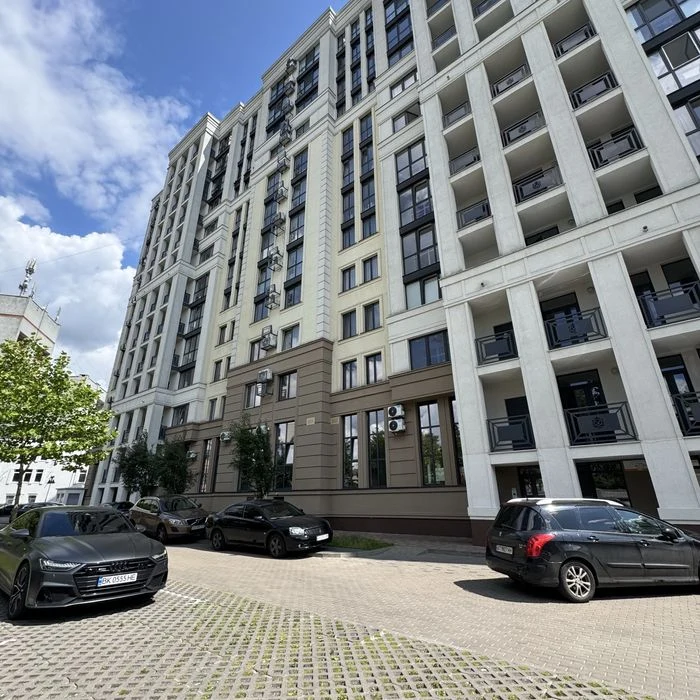3 кімнатна квартира в Lux Apartment новобудова