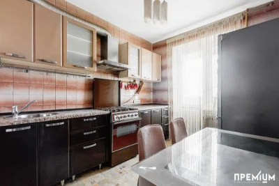 Продаж 3-х. кімнатна квартира вул.В.Дивізії
