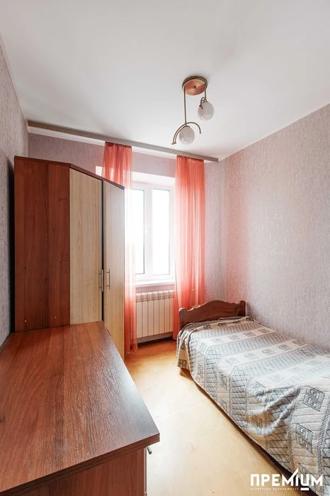 Продаж 3-х. кімнатна квартира вул.В.Дивізії