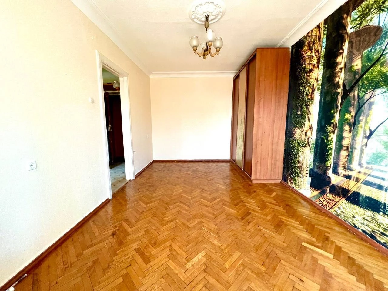 Продаж 1к квартири вул Лаврська 4 Печерський р-н Центр ТОРГ