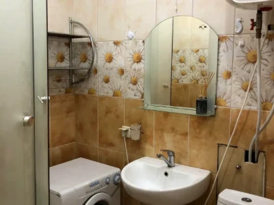 Продаж квартири 1-кімн. 35 м² 5/5 пов.