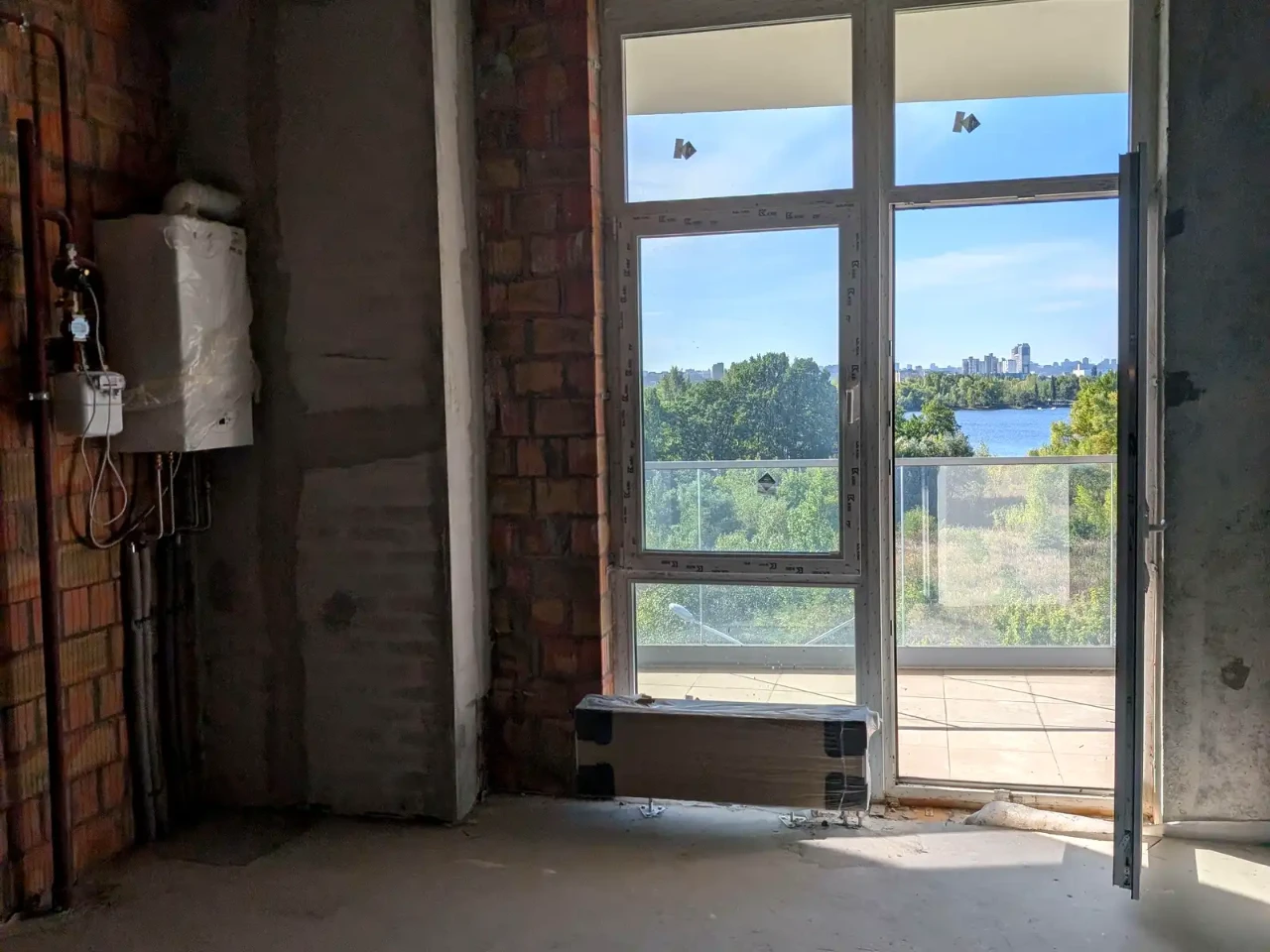 Продаж квартири 2-кімн. 68 м² 4/4 пов.