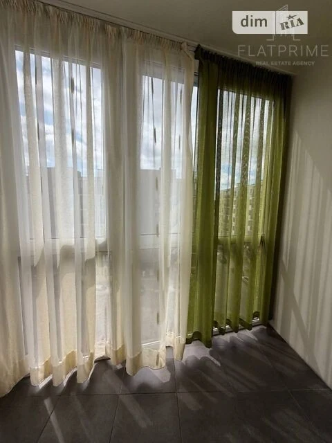 Sale of 1-room apartment 37 sq. m on Stetsenka Street 75B building 1 •