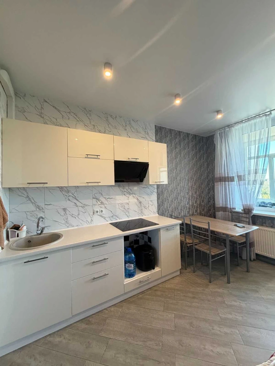 Продаж 1к квартира 45м² з генератором в під'їзді ,Солом’янка