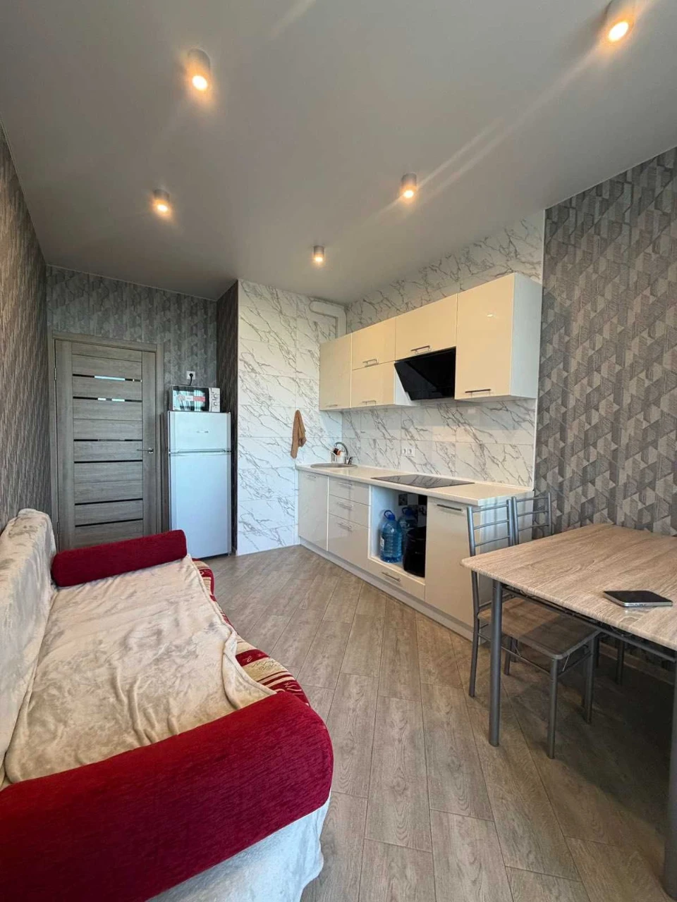 Продаж 1к квартира 45м² з генератором в під'їзді ,Солом’янка