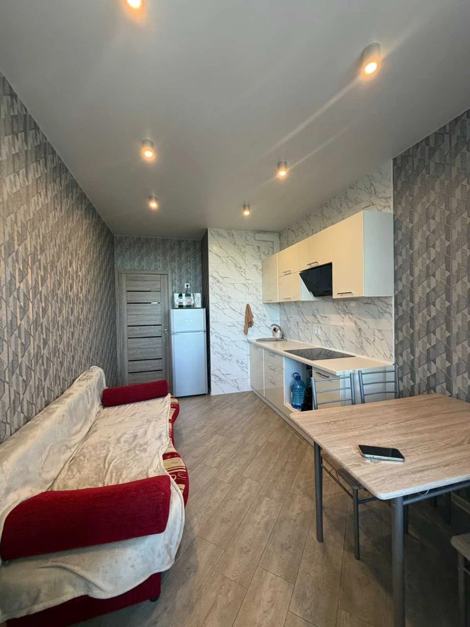 Продаж 1к квартира 45м² з генератором в під'їзді ,Солом’янка