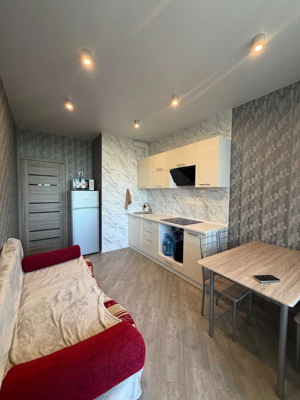 Продаж 1к квартира 45м² з генератором в під'їзді ,Солом’янка