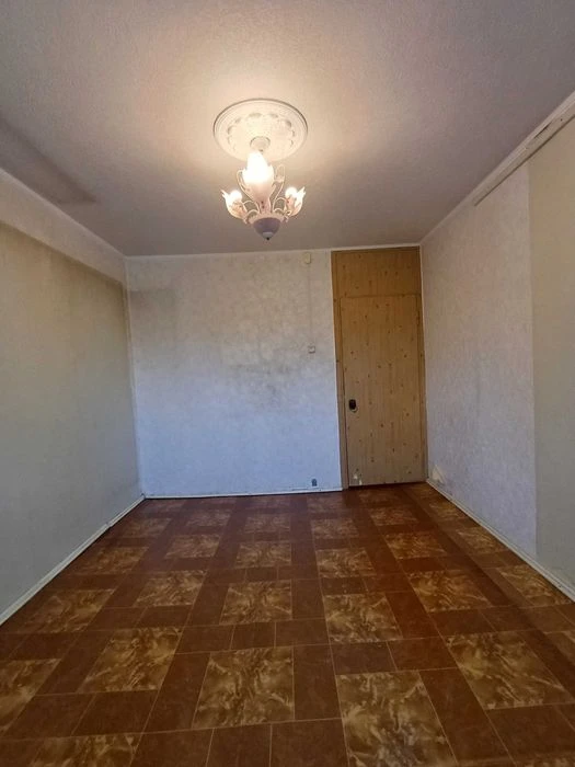Продажа 3-комнатной набережной Победы 130 жм Побе