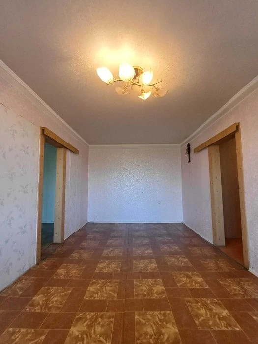 Продажа 3-комнатной набережной Победы 130 жм Побе