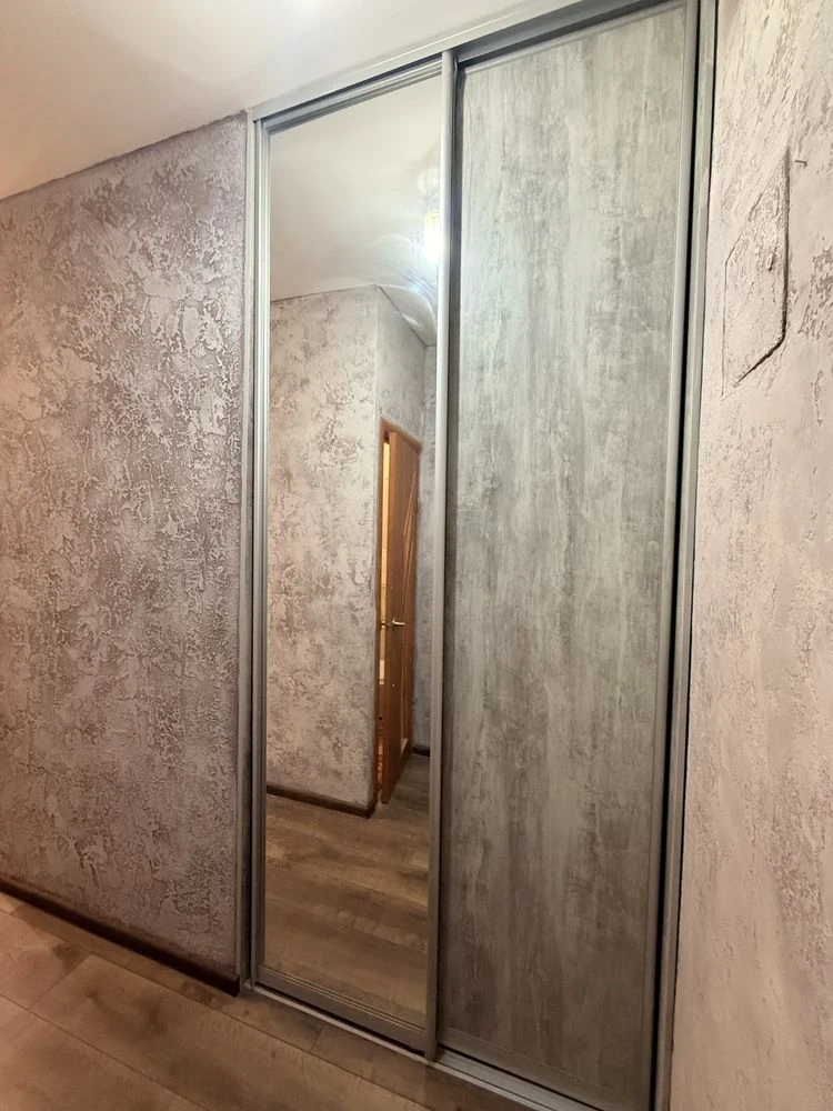 Продаж 1-км квартири Ярослава Івашкевича 8