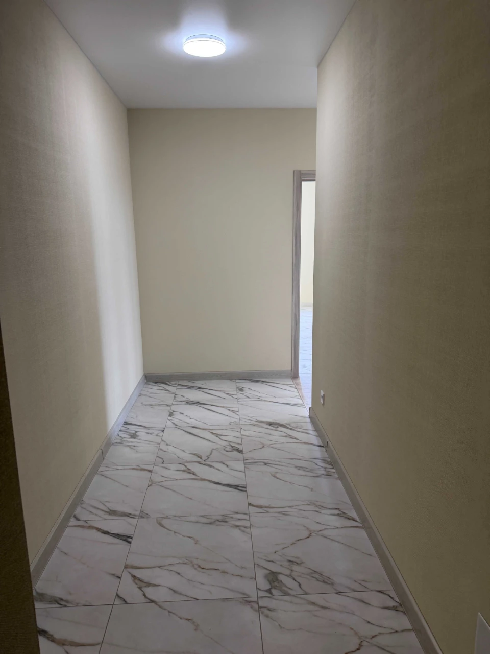 Продаж 2к квартири з ремонтом, ЖК "Авеню 42",РОЗСТРОЧКА, дер