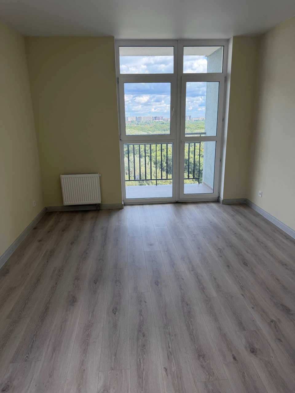 Продаж 2к квартири з ремонтом, ЖК "Авеню 42",РОЗСТРОЧКА, дер