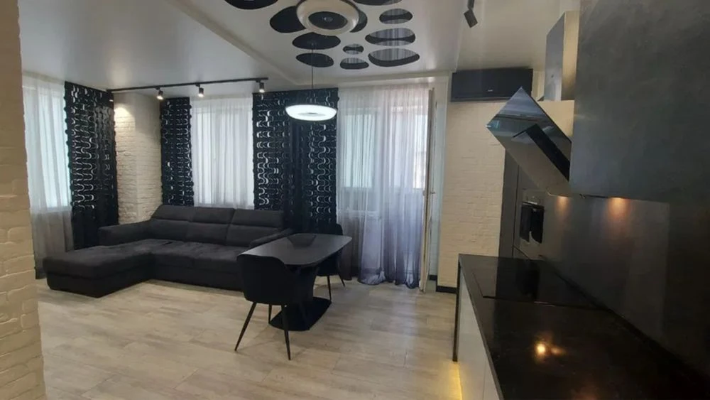 Продам 3к. квартиру в ЖК Одиссей, ул. Люстдорфская дорога, г
