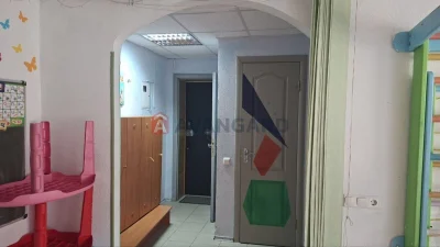Квартира 55.3 кв.м./1/5 поверх/ Під ремонт-чистий простір дл