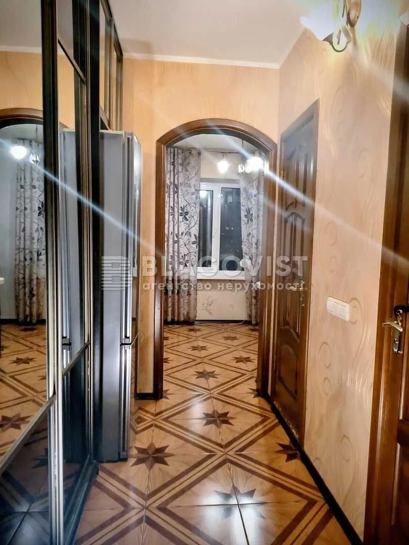 Продам 3к квартиру 73м² з меблями та технікою, Червоної Кали