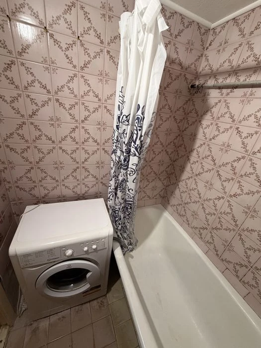 Без КОМІСІЇ для покупця ! Продається двохкімнатна квартира н