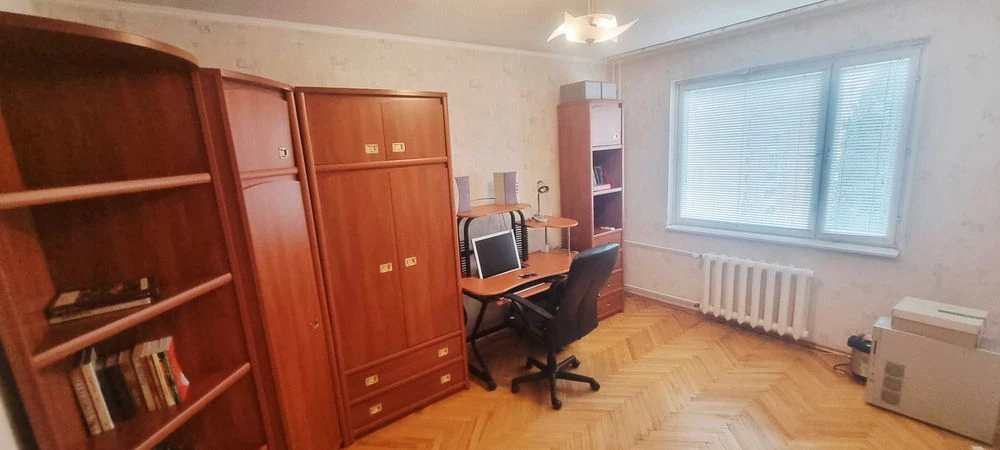 Затишна 3-кім. в одному з найприємніших куточків Києва - Кад