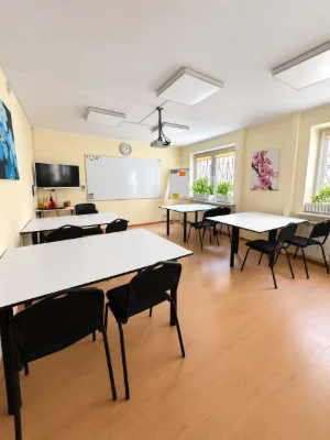 Продаж 4 квартири вул Оленівська метро Тараса Шевченка Поділ