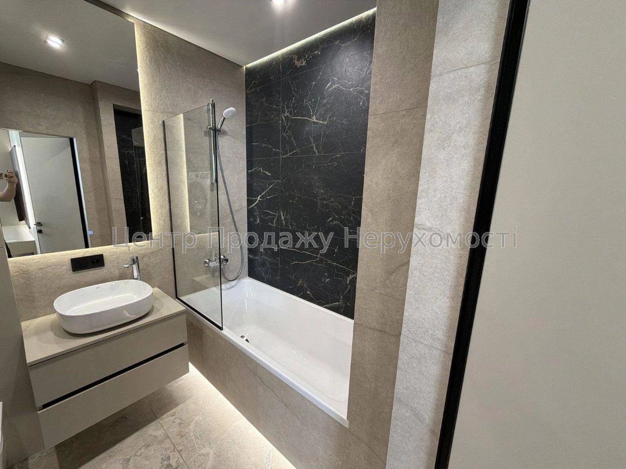 Продаж 2-кімн. квартири 66 м², 19/25 эт, ЖК Варшавский 3, Ки