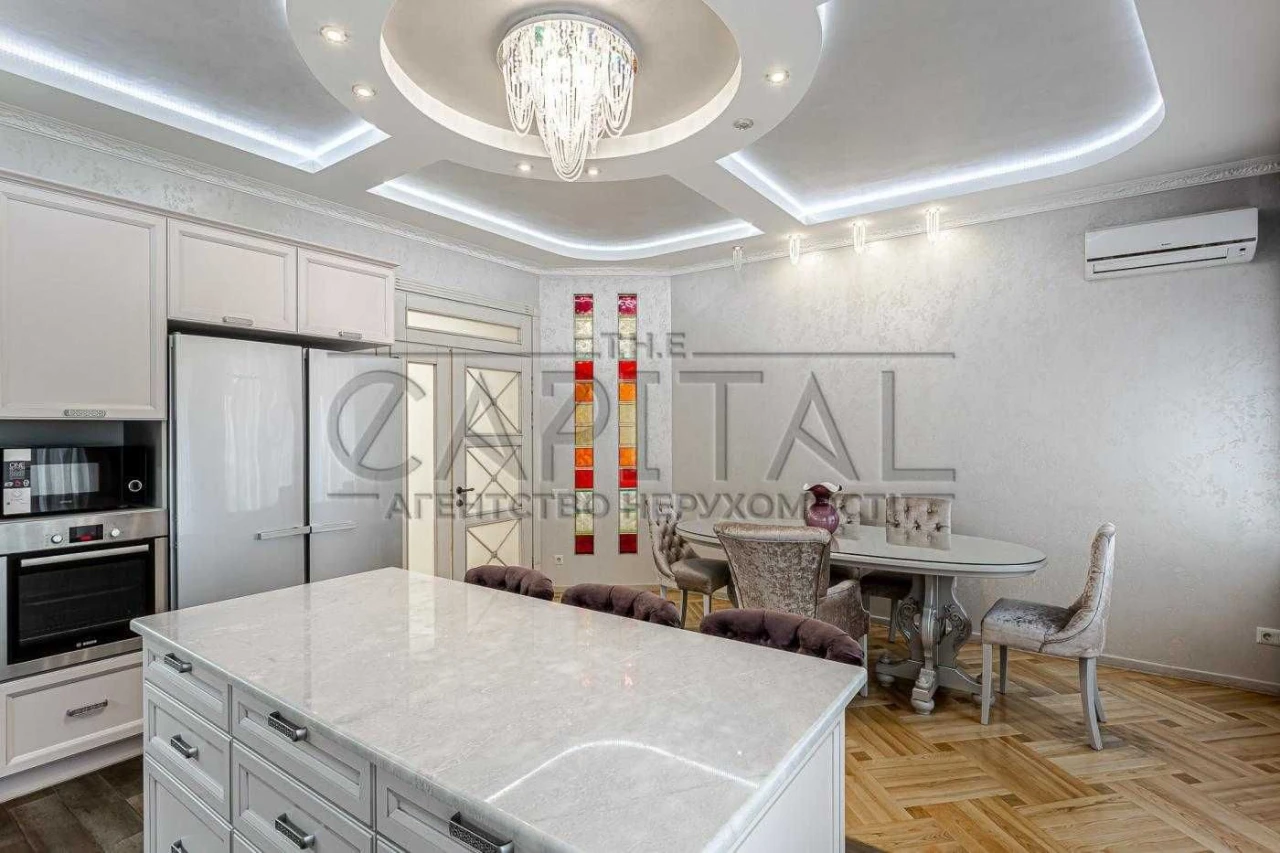 Продаж квартири, вул. Євгена Коновальця, Печерськ