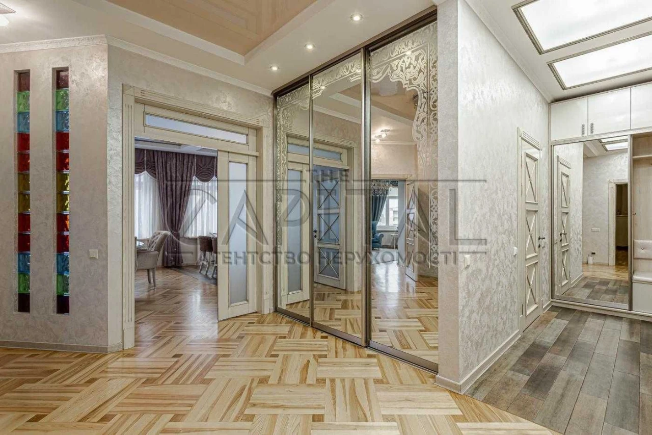 Продаж квартири, вул. Євгена Коновальця, Печерськ