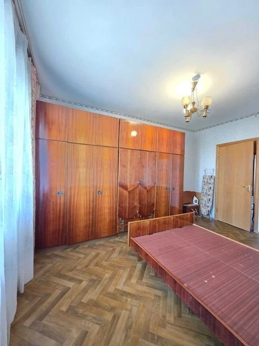Продам 3х кім. квартиру, вул. Юлії Здановської, 29, Голосіїв