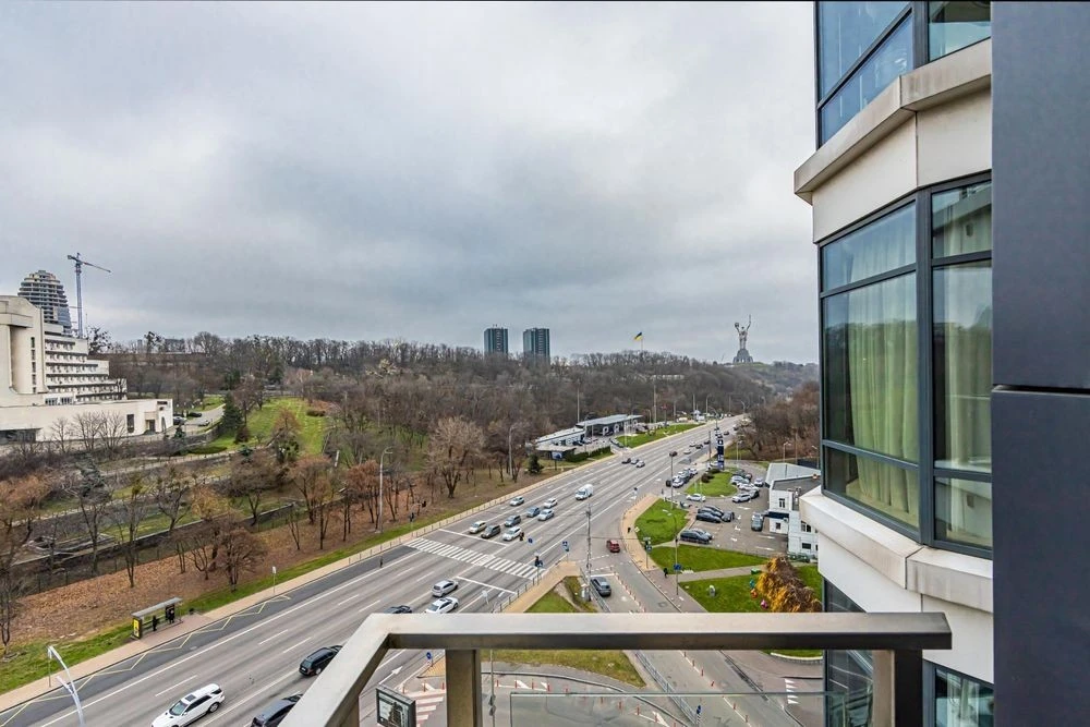 Продаж ексклюзивний квартири в ЖК" PecherSky luxury apartmen