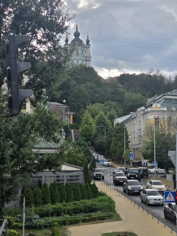 Унікальна квартира  в серці Подолу! П.Сагайдачного 14 В