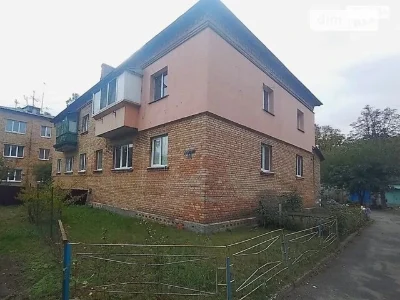 Продаж 3к квартири 49.9 кв. м на вул. Квітки Цисик 53, кв. 2