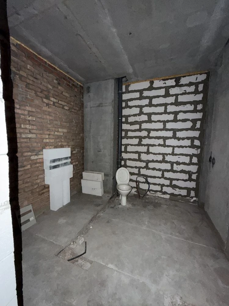 Квартира з терасою + паркінг, стеля 3м