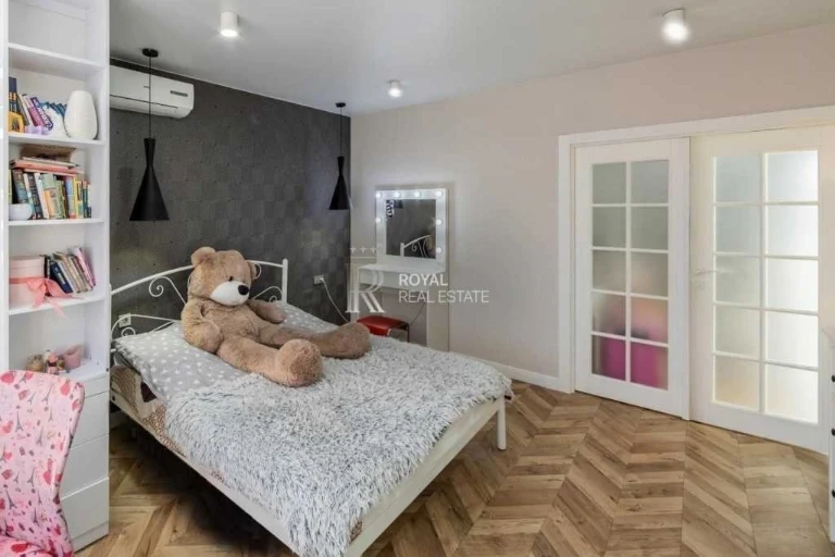 Sale of a 2-room apartment of 56.6 m², Metropolitan Vasily Li