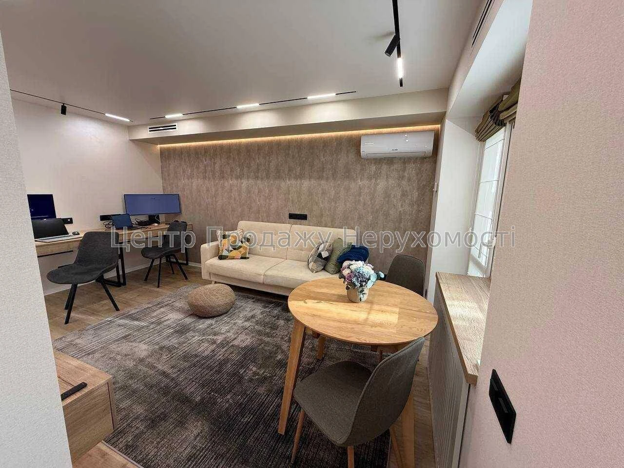 Продаж 3-кімн. квартири 59. 4 м², 2/5 эт, Київ – чудовий вар