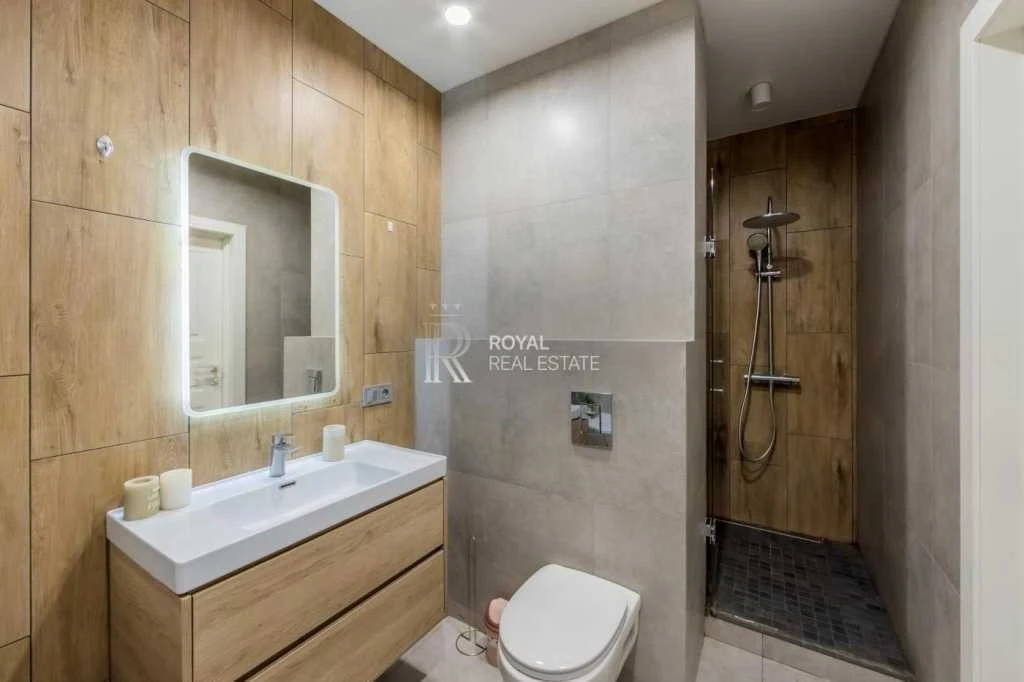 Sale of a 2-room apartment of 56.6 m², Metropolitan Vasily Li