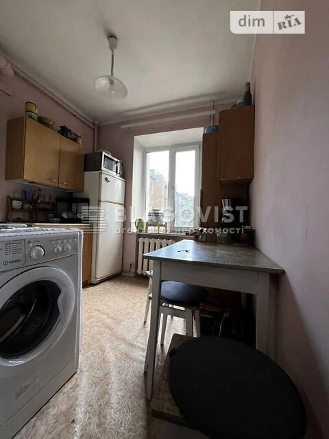 Продаж 2к квартири 48 кв. м на вул. Бульварно-Кудрявська 39/