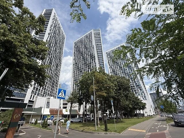 Продаж 1к квартири 52.7 кв. м на просп. Берестейський 11 кор