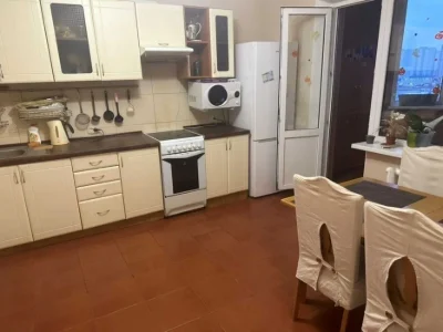 Продаж 2-к. квартири. Метро Позняки 7 хвилин. Епіцентр. Метр