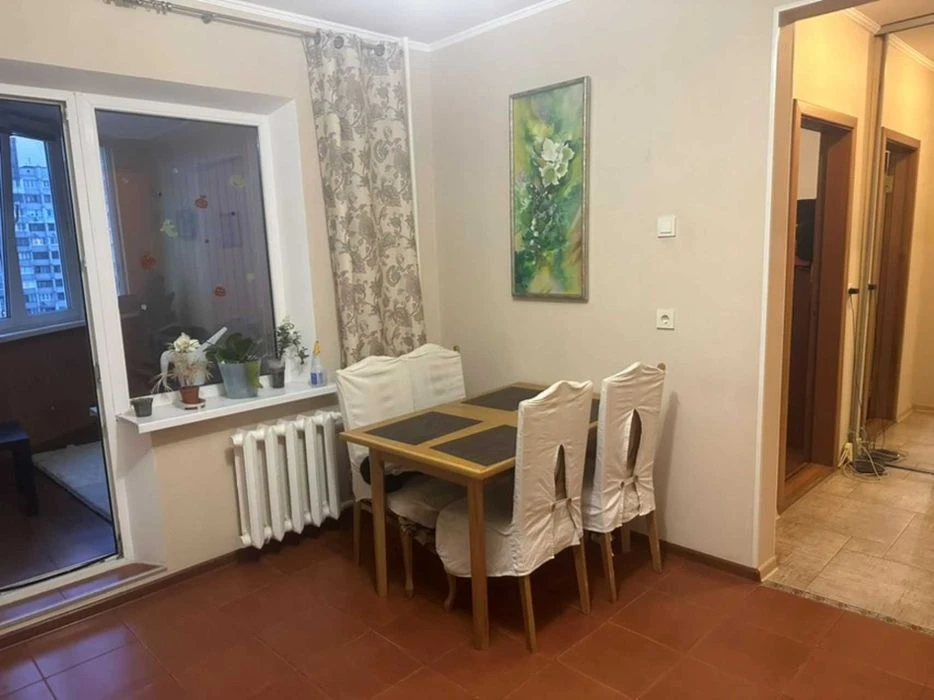 Продаж 2-к. квартири. Метро Позняки 7 хвилин. Епіцентр. Метр