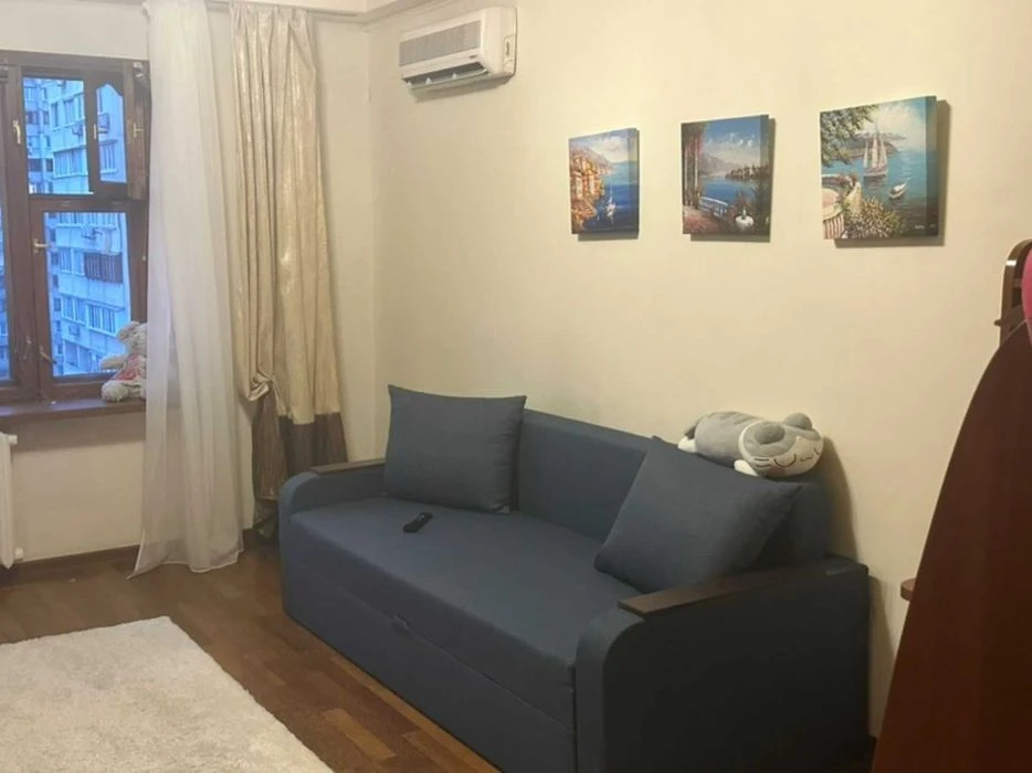Продаж 2-к. квартири. Метро Позняки 7 хвилин. Епіцентр. Метр