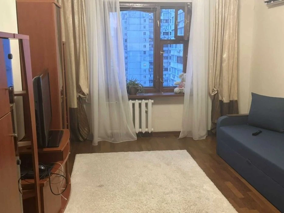 Продаж 2-к. квартири. Метро Позняки 7 хвилин. Епіцентр. Метр