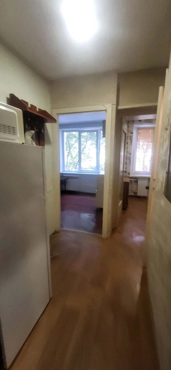 Продаж 1 кімнатної квартири на Севастопільский пл.торг