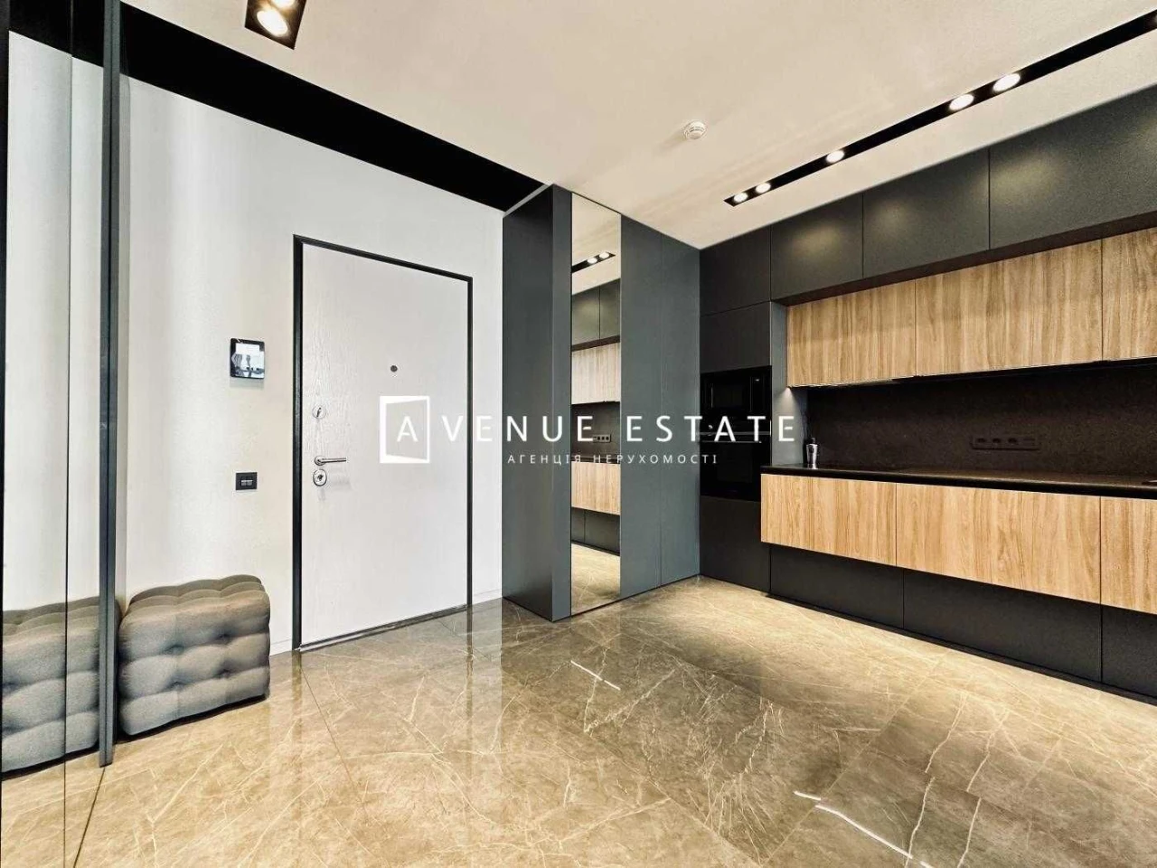 WITHOUT% Sale of 3-room apartment 85m2 Park Avenue VIP Demiivs St.