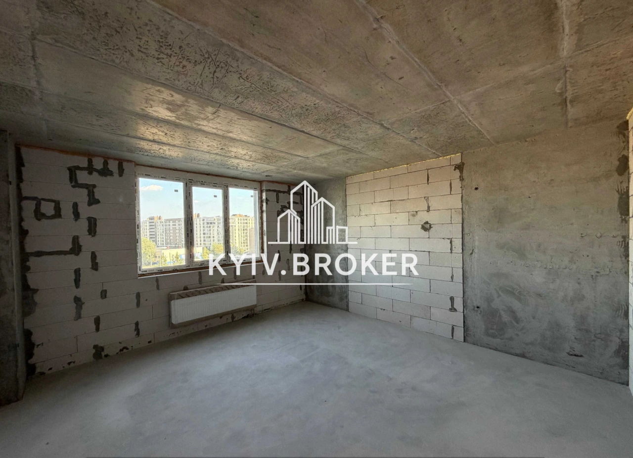Продам квартиру на 5 этаже 48м2 Perfect town Максимовича 3