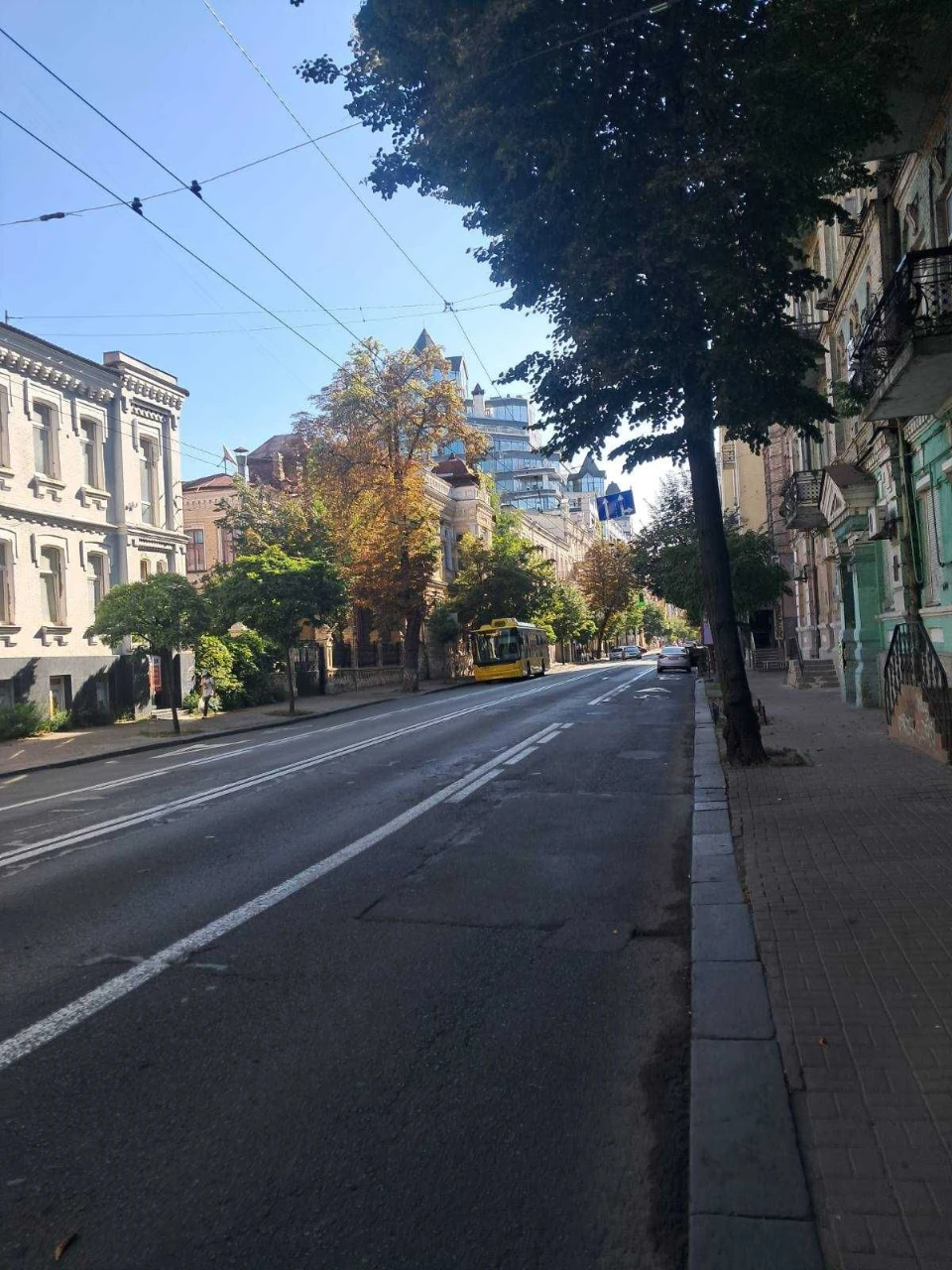 One-bedroom apartment with a view for sale in the city center, B. Zhitomirskaya Street