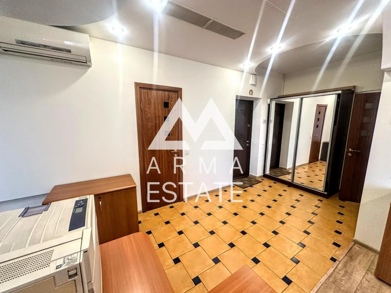 For sale 1-room apartment Zhylyanska st. 59 Diplomat-Hol Residential Complex Diplom