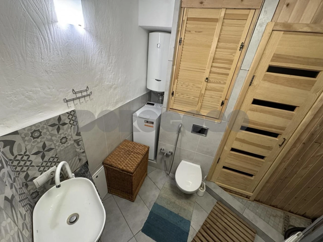 Продажа: 4-комнатная квартира 85кв.м. на ул. Оноре де Бальзак