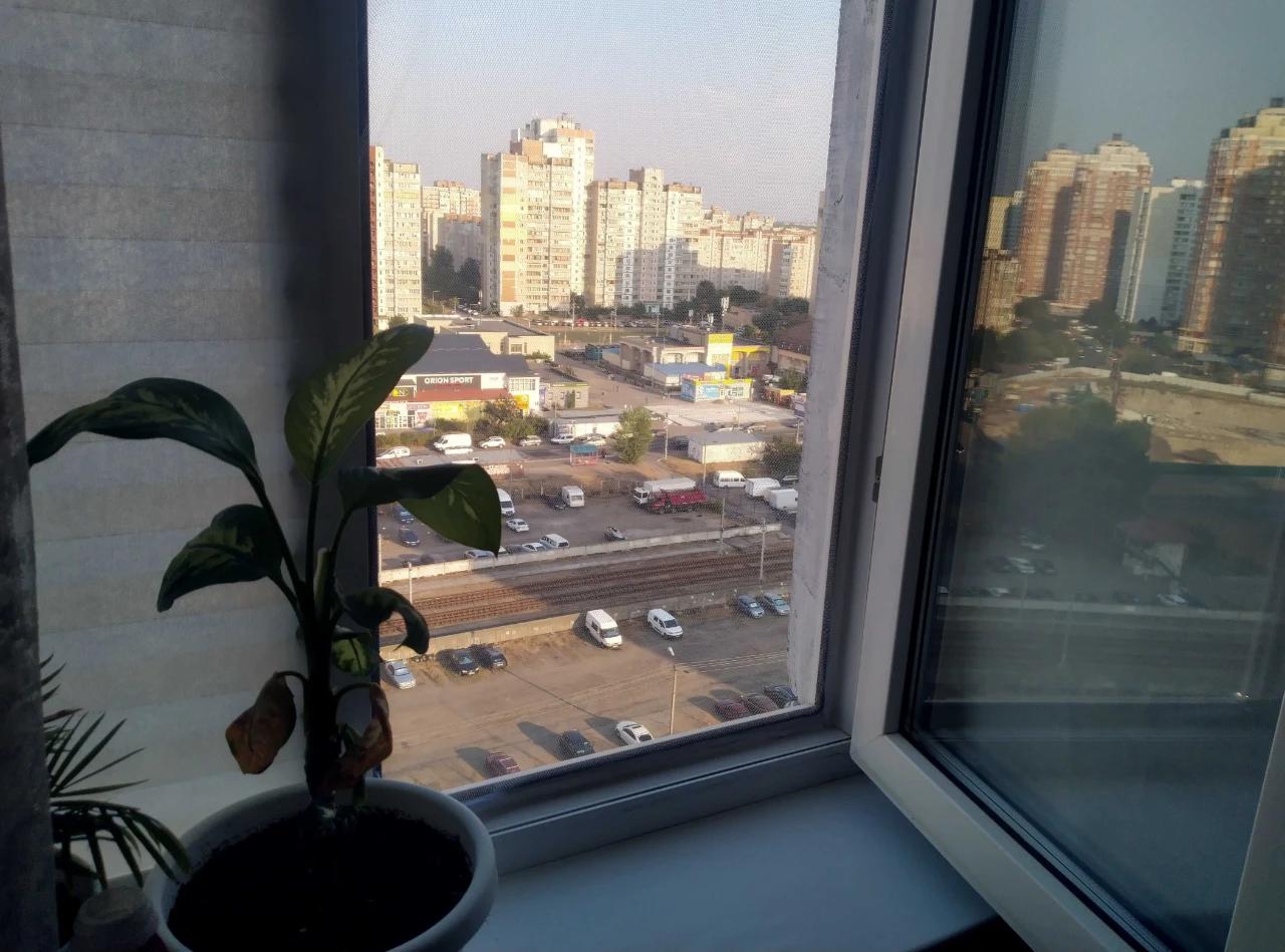 БЕЗ комісійних ПРОДАЖ 1-к. квартири 42,5м2  ТРОЄЩИНА Бальзак