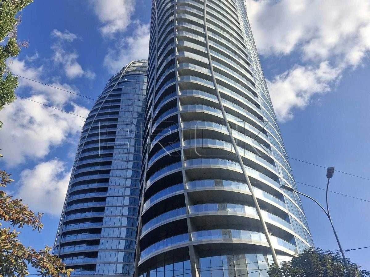 БЕЗ% продажа квартиры 124м2 в ЖК Taryan Towers, 3300$/м2, 2В