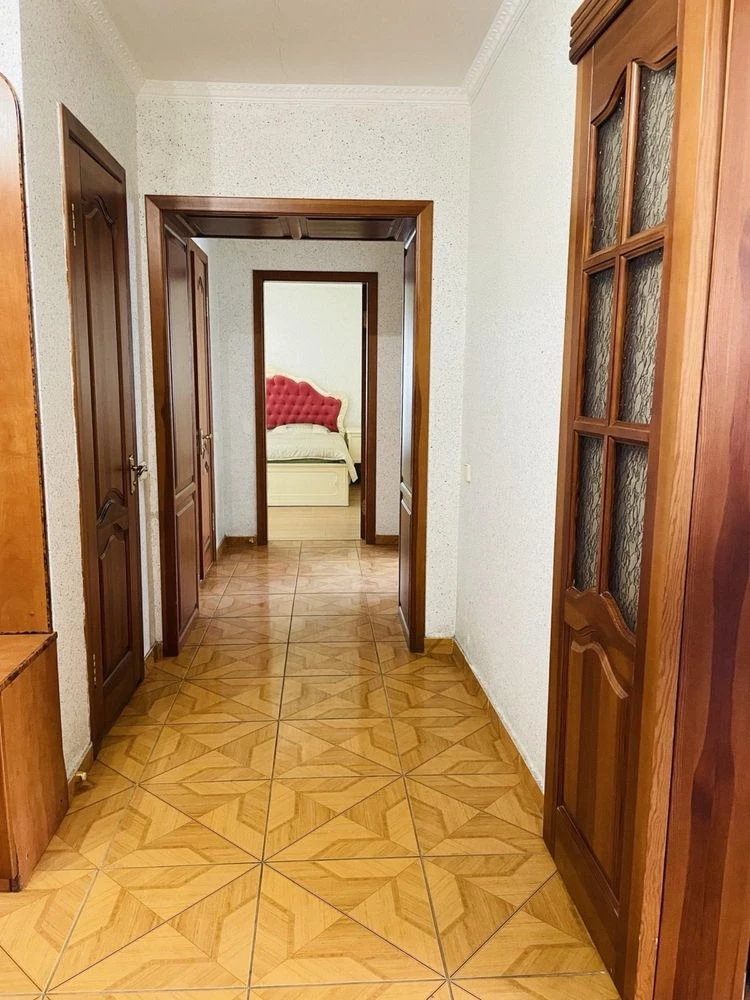 Продаж 3 кім. квартири, Оболонь, Левка Лукʼяненка( Тимошенка