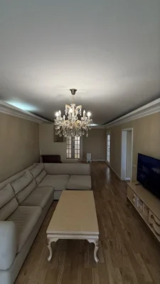 3-кімнатна 98 м² на Милославській — велика квартира, заїжджа