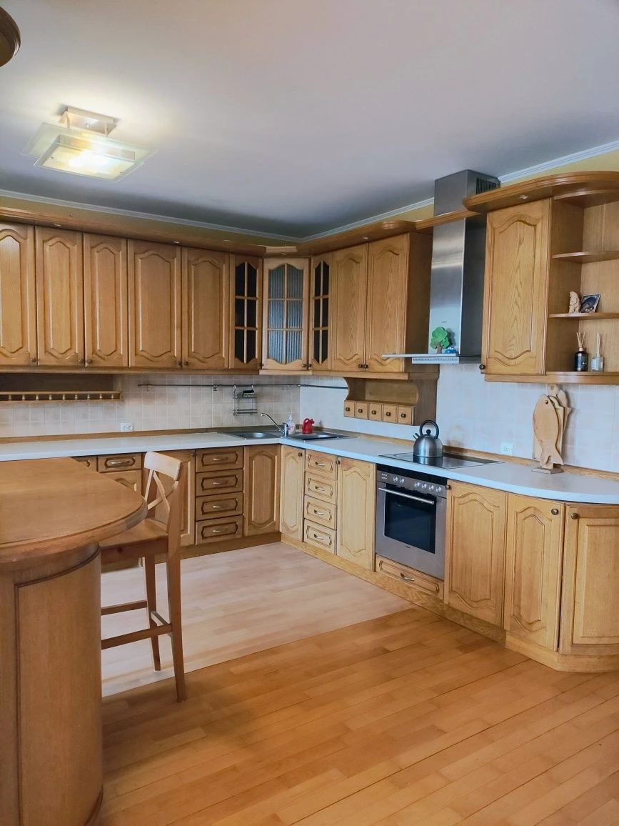 Продам 4 к.квартиру Святошинський р-н Відпочинку Котельников